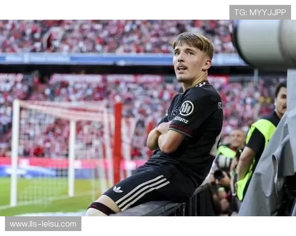 17岁小将卡尔替补建功瞬间，拜仁青训再现黄金一代